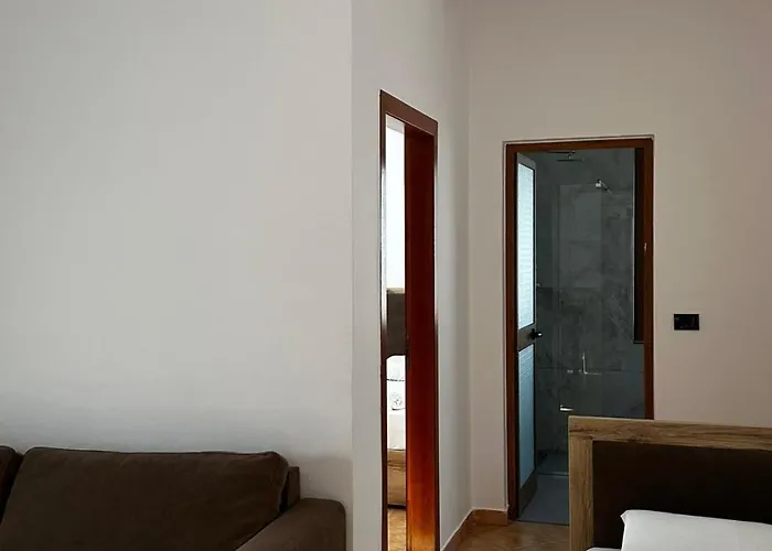 Hotel Athina