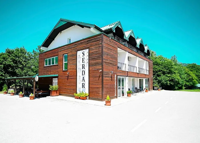 Hotel Serdar