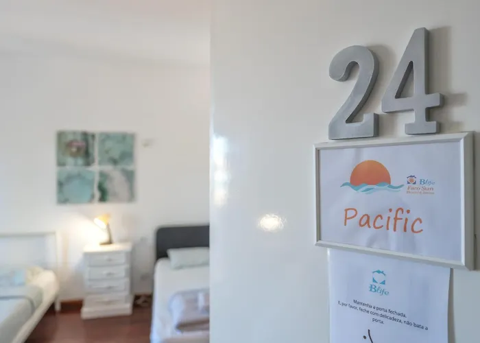 Blife Sun Hostel & Rooms