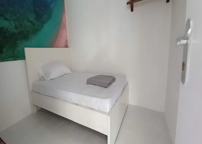 Oyo 90974 Homestay Golo Koe Sejahtera