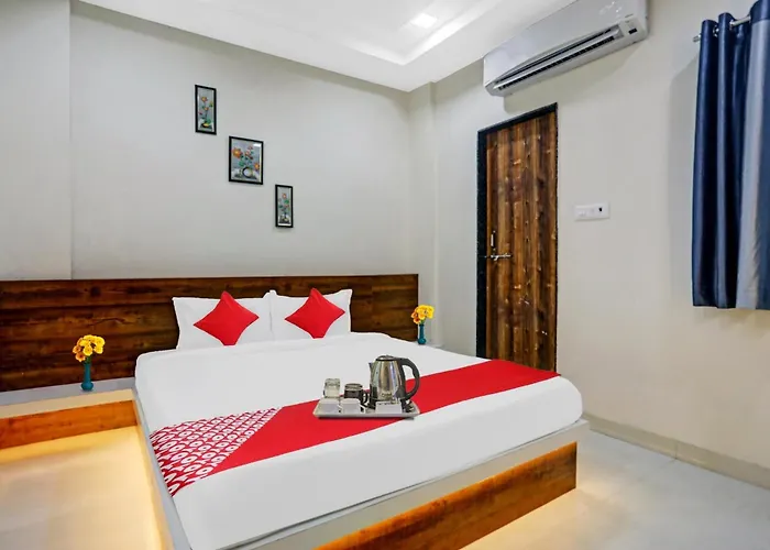 Hotel O Aashirwad