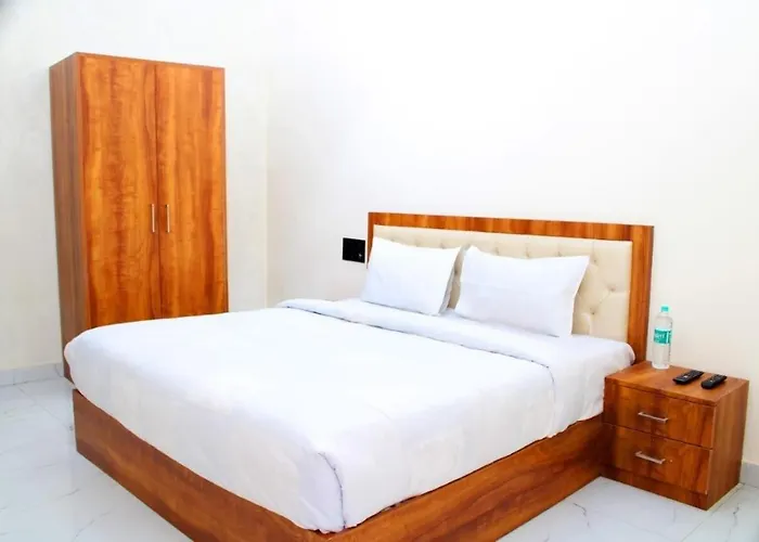 Hotel Town House