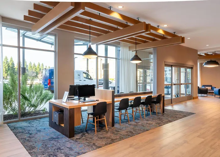 Hyatt Place Sacramento International Airport