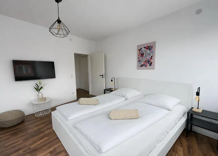 Stayfab Rooms & Apartments