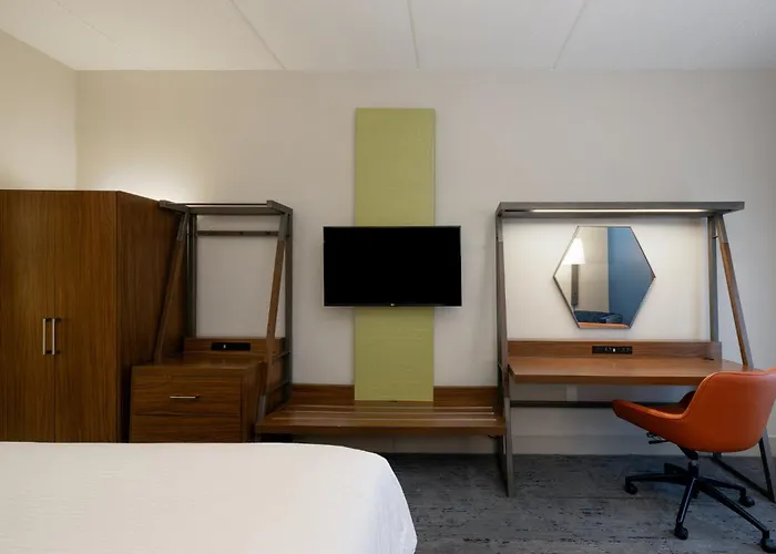 Holiday Inn Express Charleston Us Highway 17 & I-526 By Ihg
