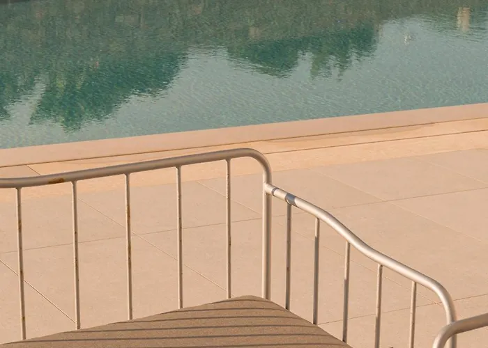 Pheia, Vriniotis Resorts