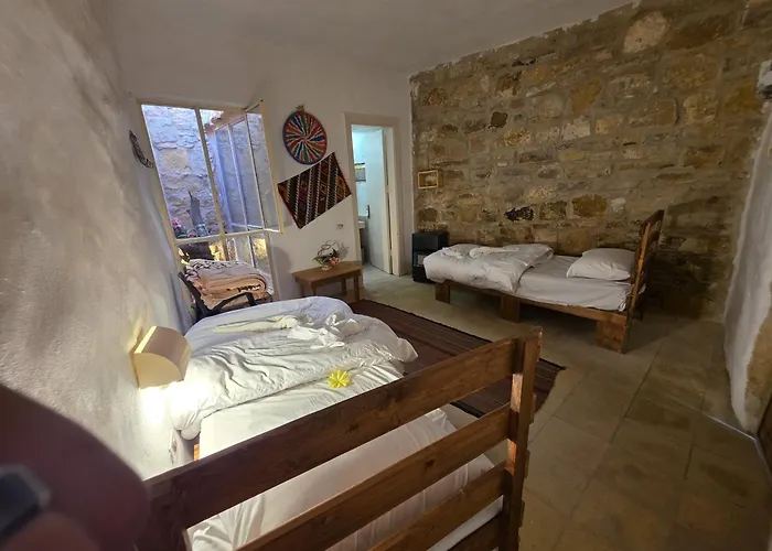 Dana Tower Hotel
