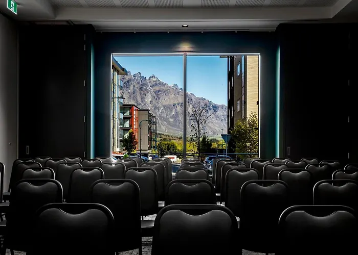 Holiday Inn Queenstown Remarkables Park