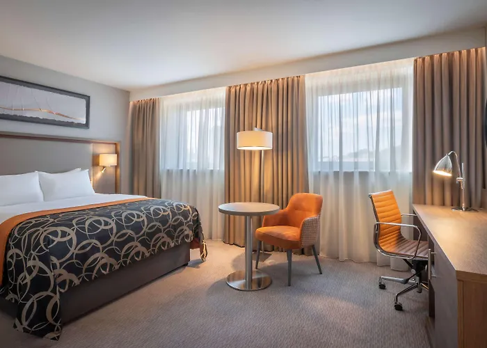 Clayton Hotel Glasgow City