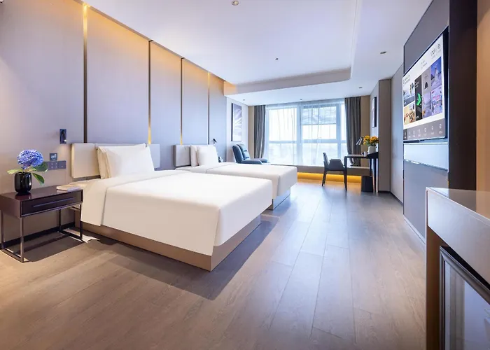 Atour Hotel Zhongshan Nantou Haiya Colorful City
