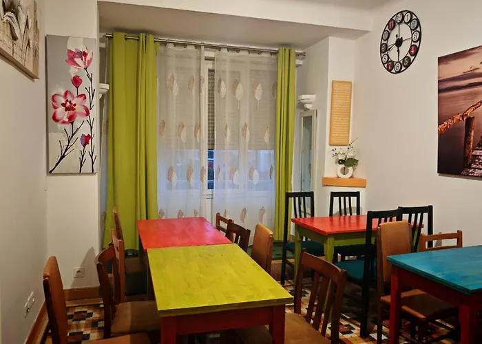 Hostel Elisee Perpignan