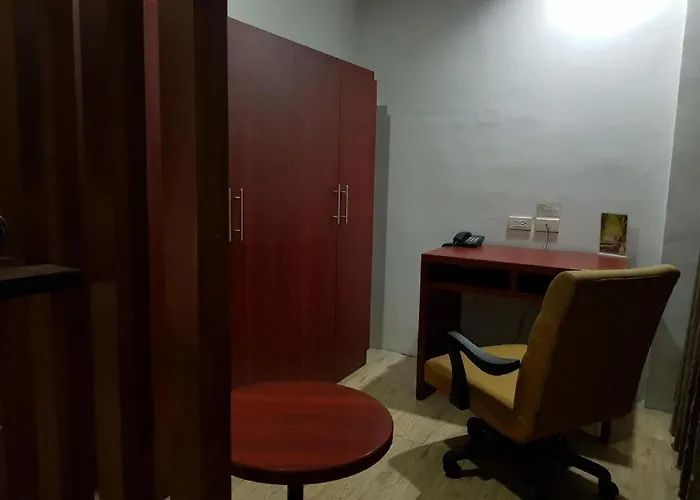 Cherry Midtown Hotel