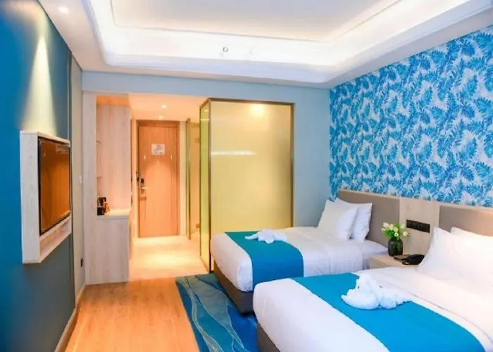 Emerald Bay Hotel