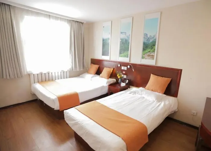 Shell Baoding Dongfeng Middle Road Kailian Hotel