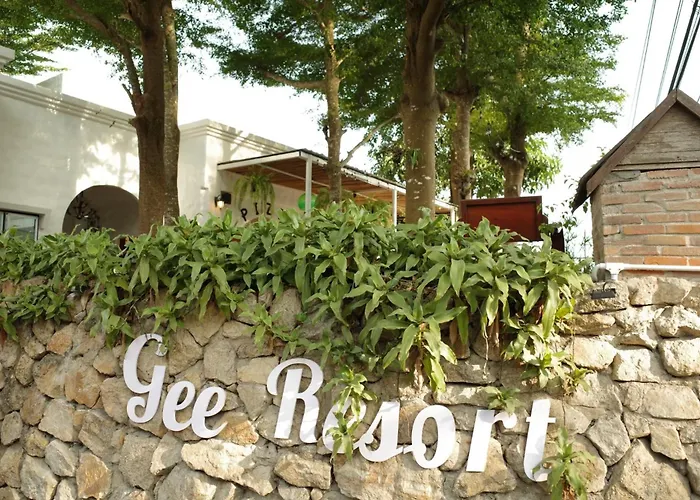 Gee Resort