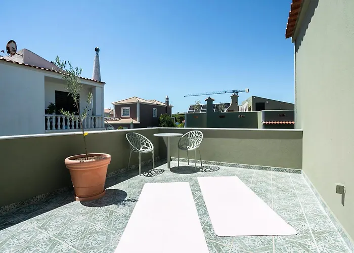 Walk In Hostel Faro Airport