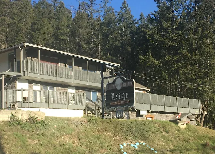 Misty River Lodge -