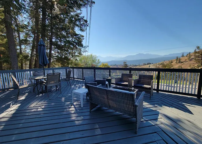 Misty River Lodge -