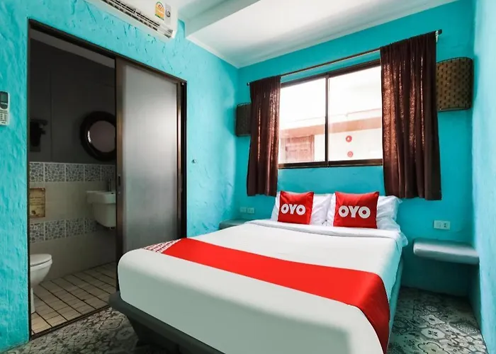Oyo 1103 Pirates House Hotel