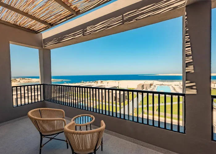 Sentido Naga Bay - Adults Friendly