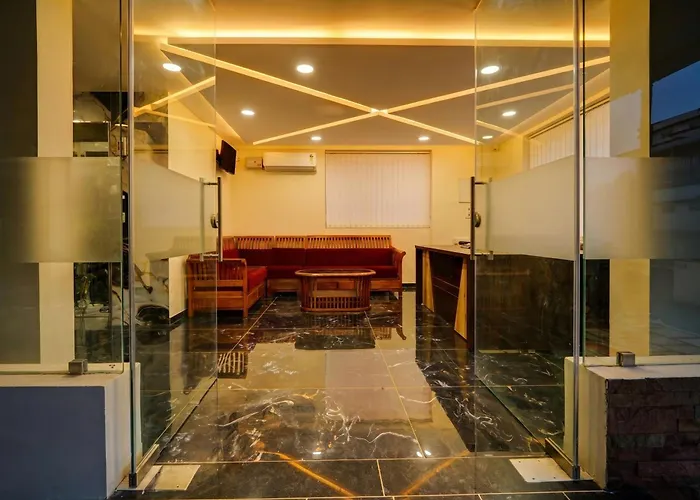 Super Townhouse Trivandrum Padmanabhaswamy Temple Formerly Rezt N Relaz Inn