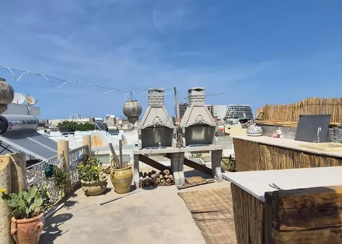 Al Madina, Traditional Riad