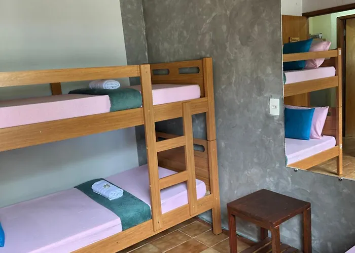 Hostel Lunar