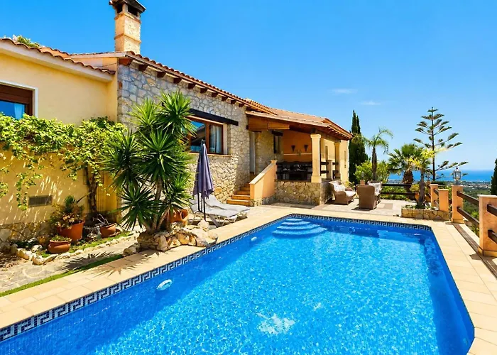 Cozy Vacation Home