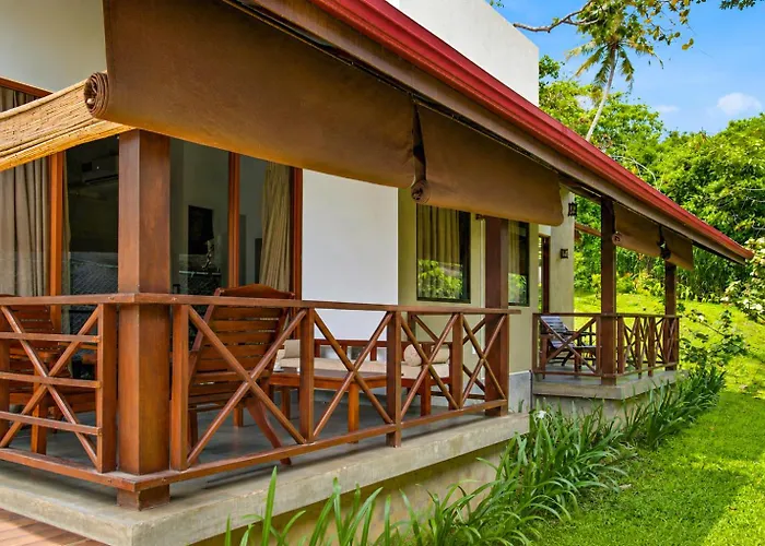 Naturesurf Villas - Private Garden Retreat At Hiriketiya Beach Spa, Surf & Relaxation