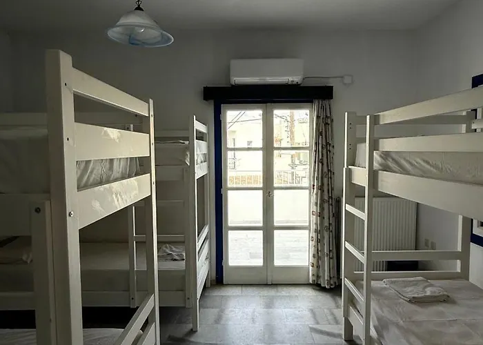 Naxos City Hostel