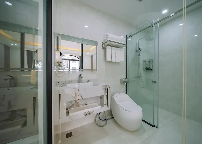 Six Brothers Boutique Hotel