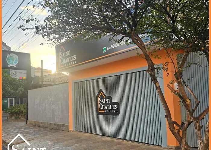 Saint Charles Hostel
