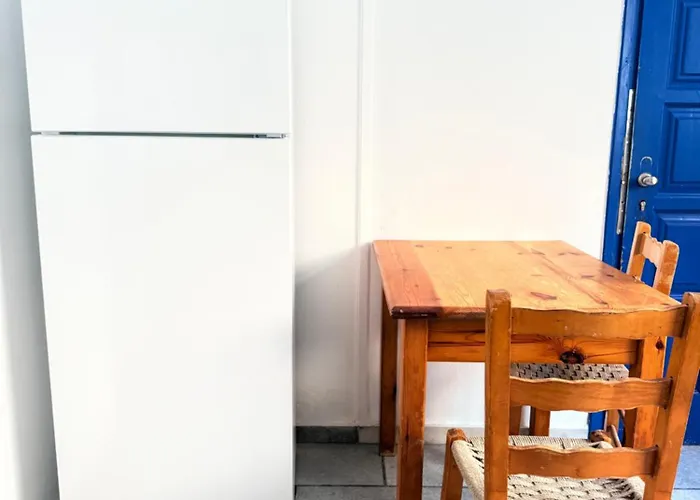 Naxos City Hostel