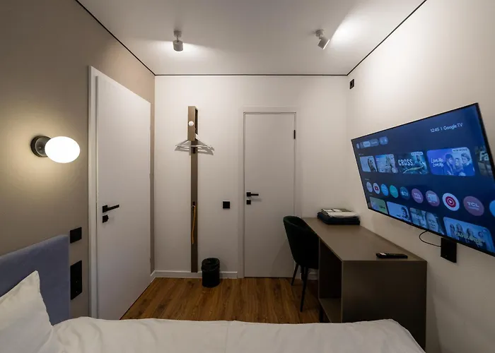 N17 Hotel