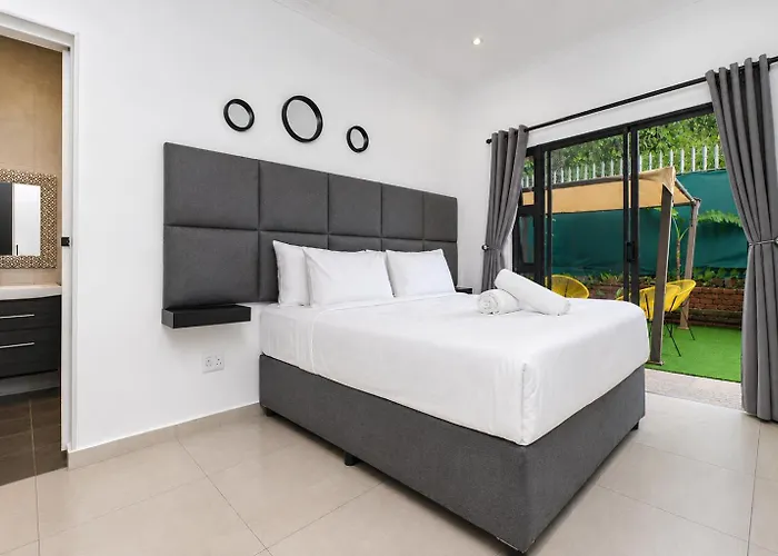 Hunni Hotel Melrose Edge