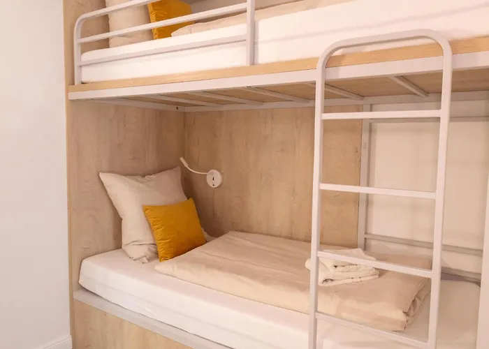 Fairschlafen Boutique Hostel Etagenbett Kömbüse 0-05, Sauna, Fitness
