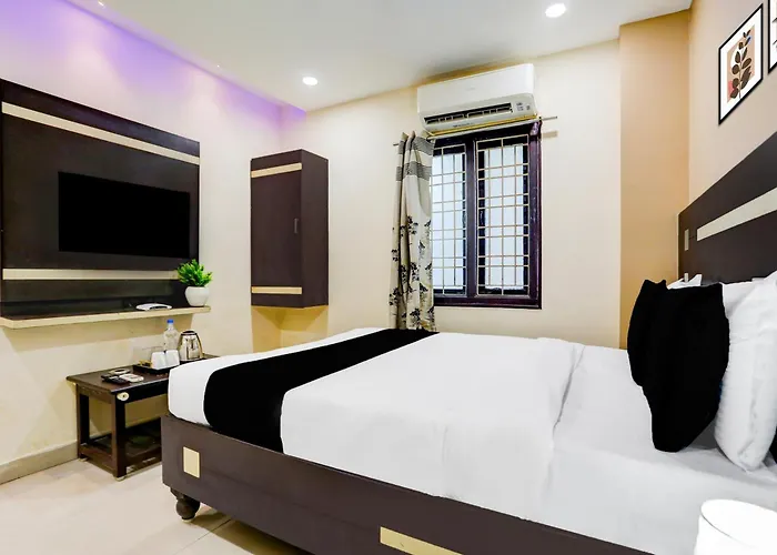 Hotel O Rajahmundry Central Railway Station Formerly Sanjeevi Residency