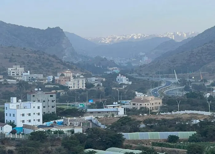 The High View Hotel - ذا هاي فيو