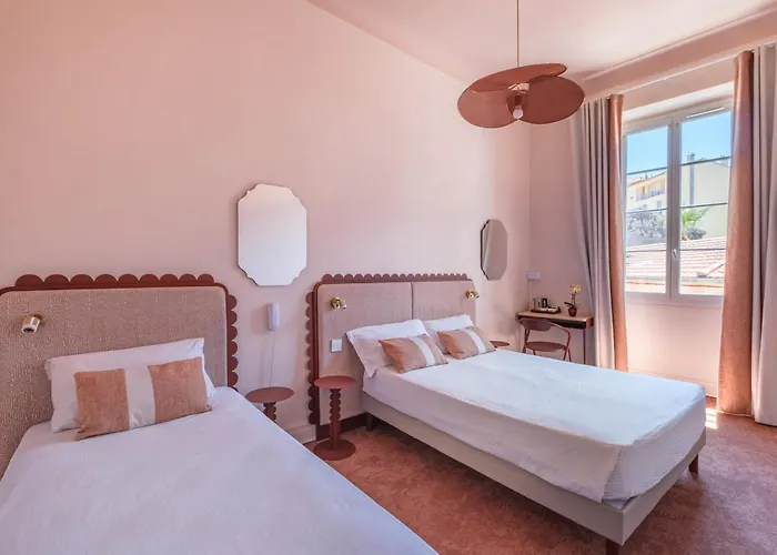 Hotel Louvia