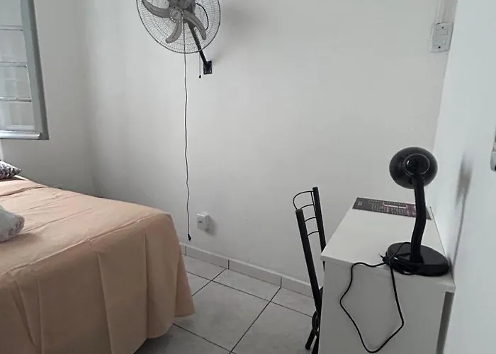 Hostel Bahia POA Próx Shopping Total, Rodoviária e Hospital Presidente Vargas
