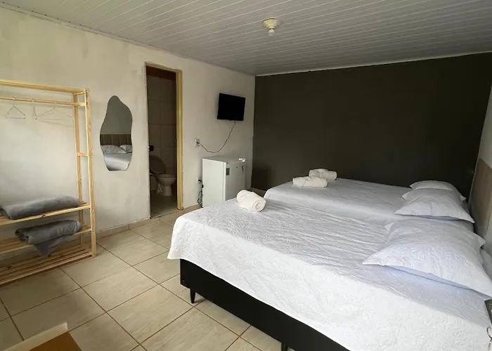 Pousada Hostel Santana