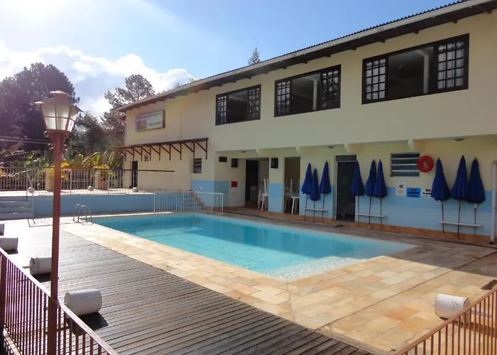 Hotel e Pousada Canto das Rosas
