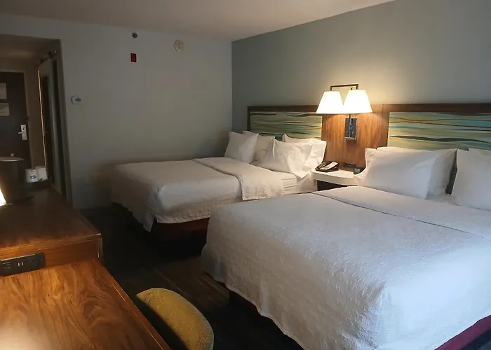 Hampton Inn And Suites
