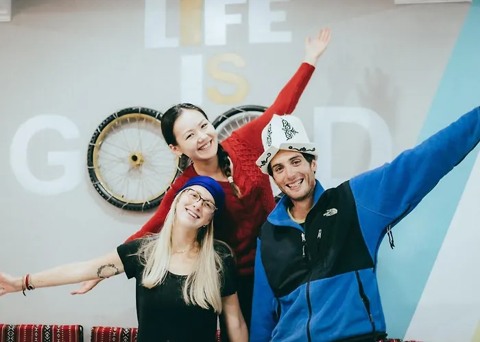 Duet Hostel