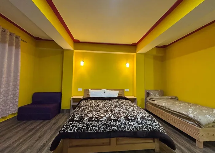 Hotel Sonam Chen Residency Lachung