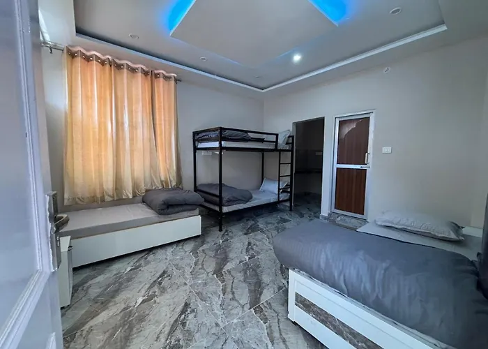 Zuzu Hostels Mcleodganj