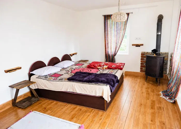 Santa Maria Hostel Kodaikanal