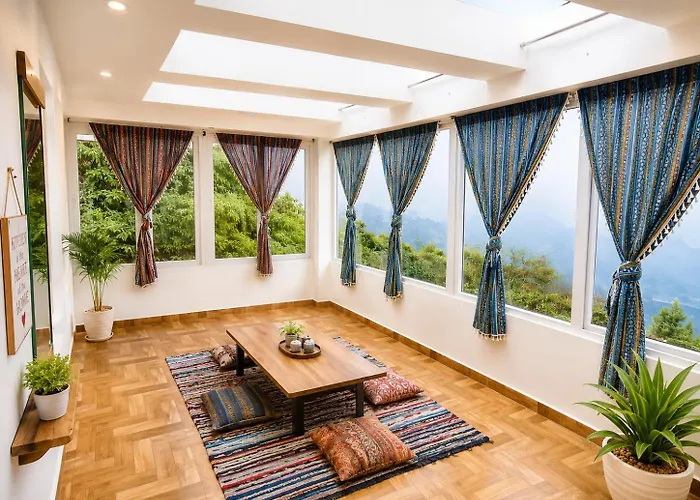 Santa Maria Hostel Kodaikanal