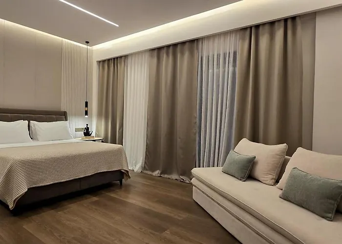 Lumina Luxury Suites