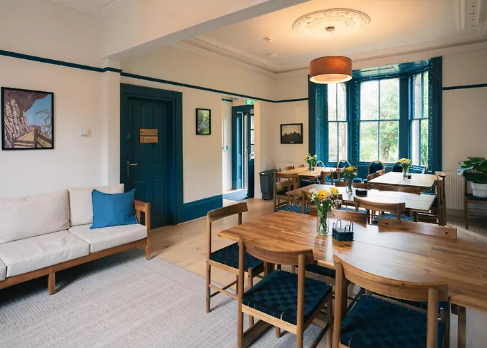 Base Camp Hathersage, Yha Partner